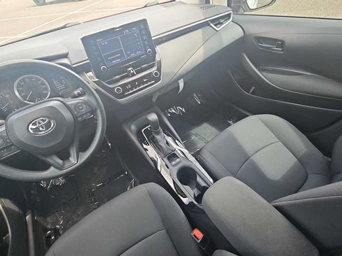 Used 2022 Toyota Corolla LE FWD image 22