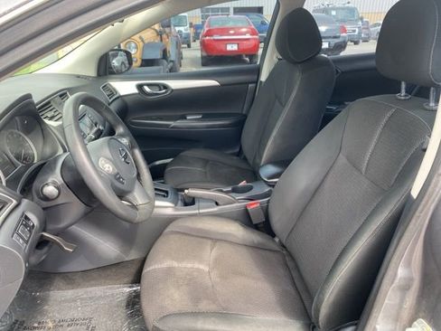 Used 2018 Nissan Sentra S w/ S Midnight Style Package FWD image 9