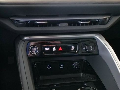 New 2025 Audi Q5 Premium Plus image 24