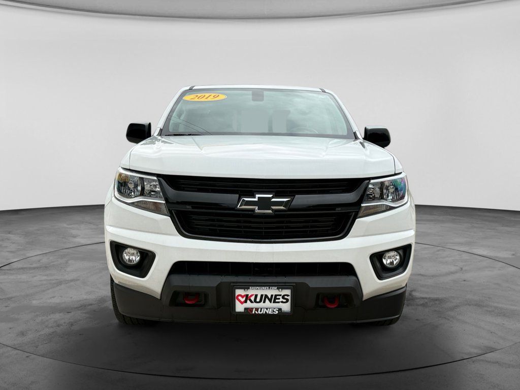 Used 2019 Chevrolet Colorado LT w/ Redline Special Edition AWD/4WD image 2