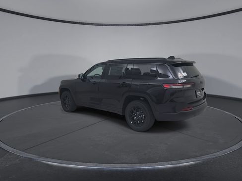 New 2026 Jeep Grand Cherokee L 4WD image 11