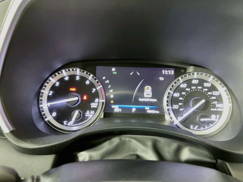 Used 2022 Toyota Highlander XLE FWD image 21