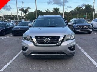 Used 2017 Nissan Pathfinder SV FWD video 1