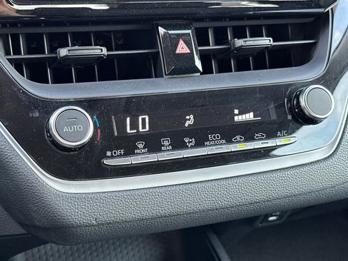 Certified 2024 Toyota Corolla LE image 19