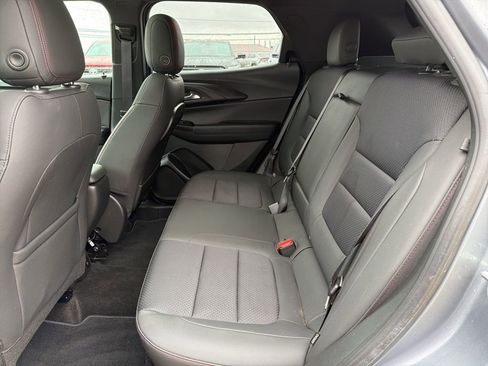 Used 2022 Chevrolet TrailBlazer RS w/ Sun and Liftgate Package image 23