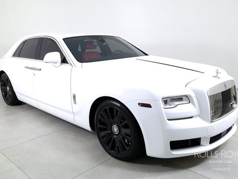Used 2019 Rolls-Royce Ghost RWD image 6