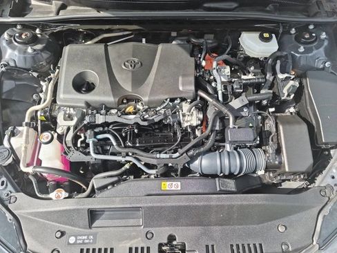 Used 2025 Toyota Camry LE FWD image 34