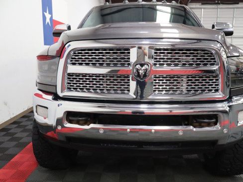 Used 2016 RAM 2500 Laramie w/ Convenience Group RWD image 4