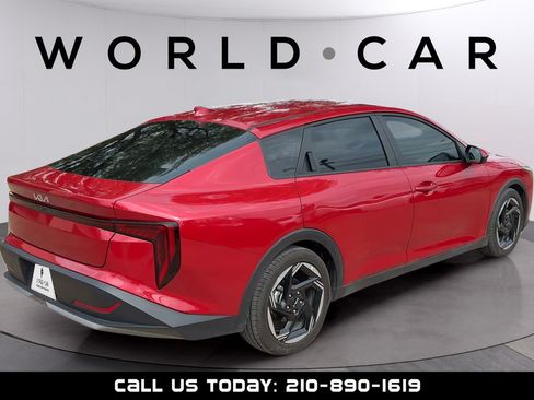 Used 2025 Kia K4 EX FWD image 7