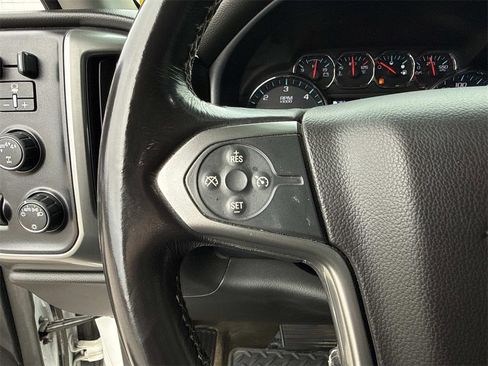 Used 2018 Chevrolet Silverado 1500 LT image 14