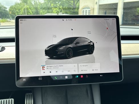 Used 2023 Tesla Model 3 Performance AWD/4WD image 17