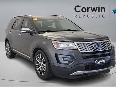 Used 2017 Ford Explorer Platinum