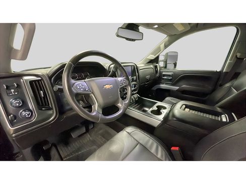Used 2018 Chevrolet Silverado 2500 LTZ w/ Duramax Plus Package AWD/4WD image 11
