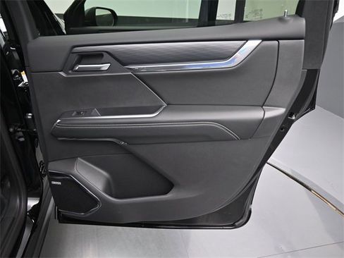 New 2026 GMC Acadia Elevation w/ Elevation Premium Package image 17