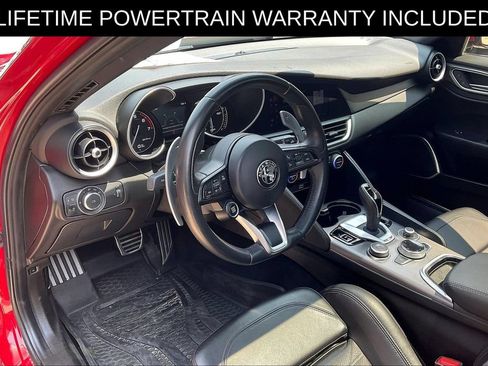 Used 2021 Alfa Romeo Giulia Ti Sport RWD image 12