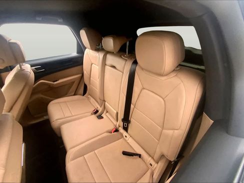 Used 2019 Porsche Cayenne AWD/4WD image 20
