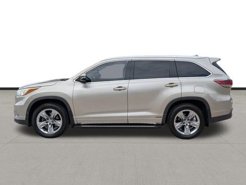 Used 2014 Toyota Highlander Limited FWD image 6