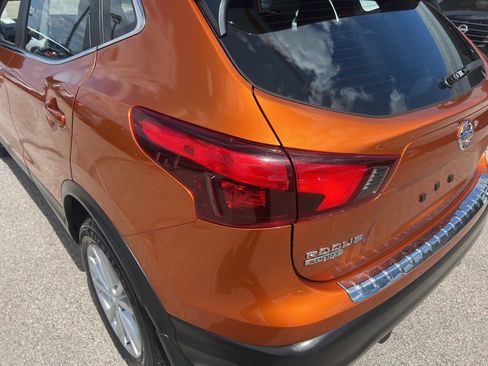 Used 2017 Nissan Rogue Sport SV w/ SV All-Weather Package image 36