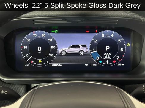 Used 2023 Land Rover Discovery Metropolitan Edition image 10