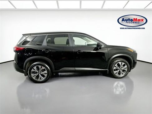 Used 2023 Nissan Rogue SV w/ SV Premium B Package image 10