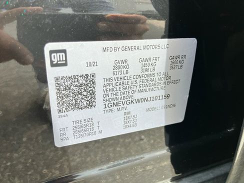 Used 2022 Chevrolet Traverse LT image 39