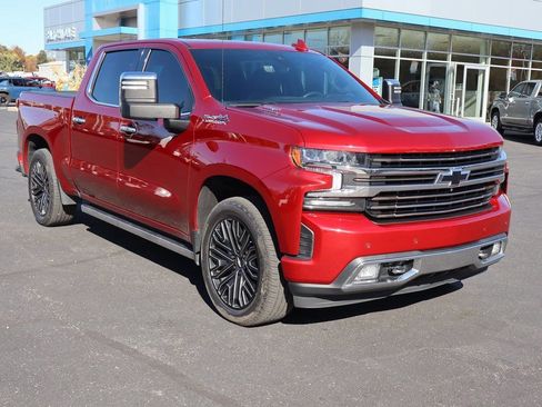 Used 2021 Chevrolet Silverado 1500 High Country w/ Technology Package image 2