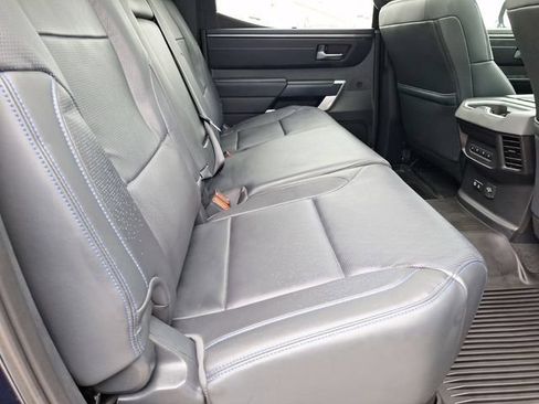 Used 2025 Toyota Tundra Platinum AWD/4WD image 33