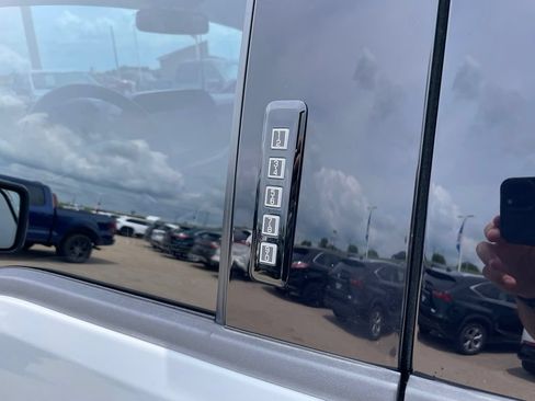 Used 2023 Ford F150 Lariat w/ Equipment Group 502A High AWD/4WD image 56
