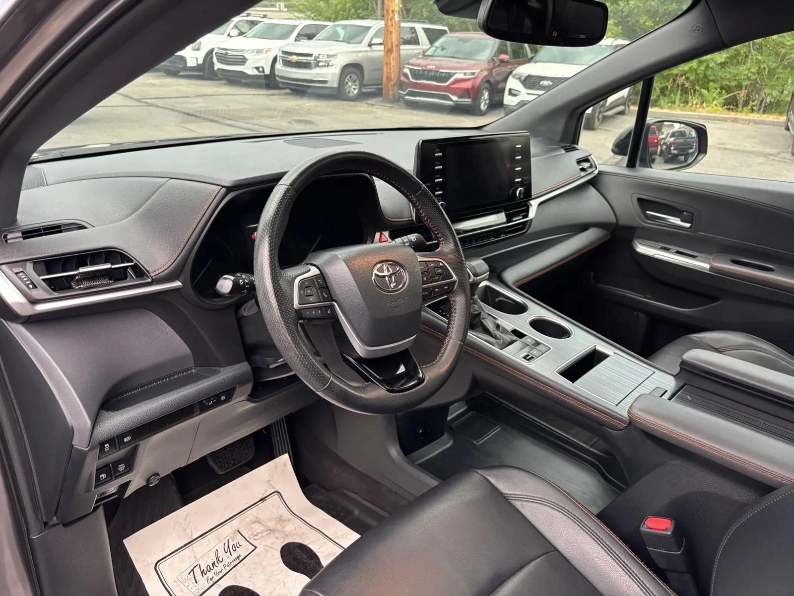 Used 2021 Toyota Sienna XSE AWD/4WD image 11