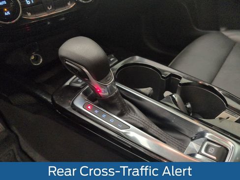Used 2025 Chevrolet Trax ACTIV w/ Sunroof Package FWD image 30