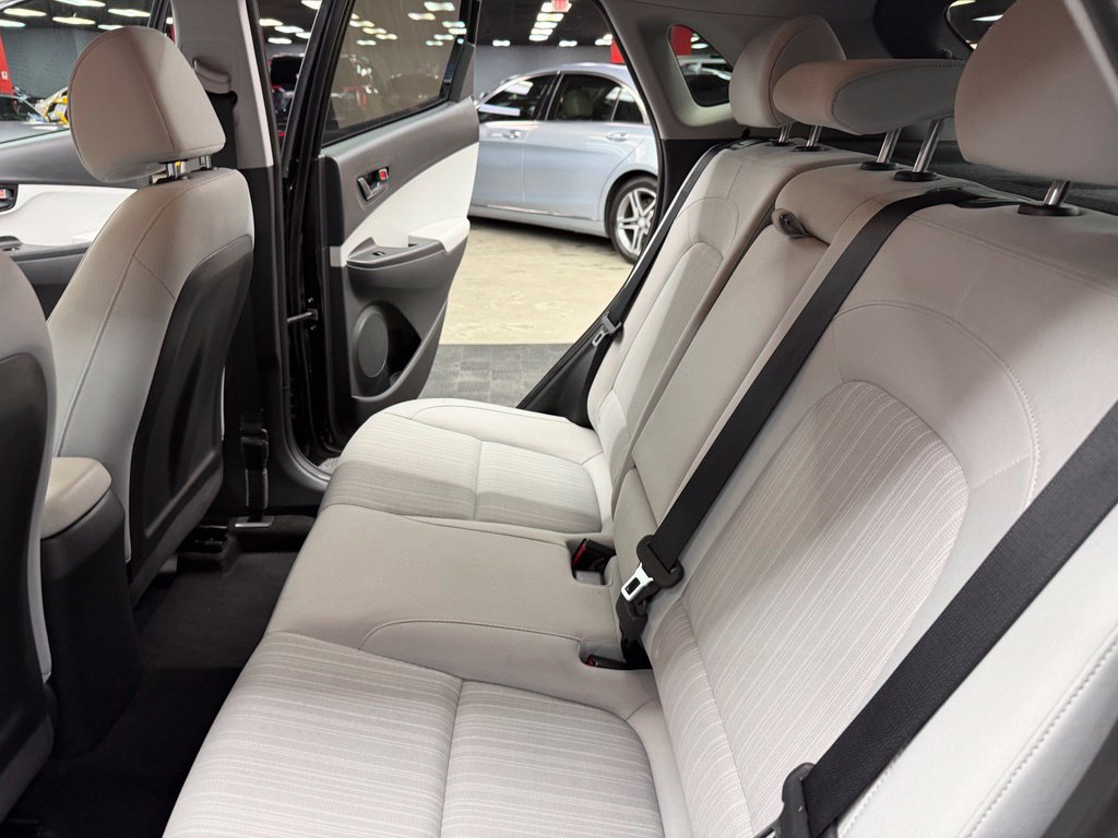 Used 2022 Hyundai Kona SEL w/ Cargo Package FWD image 38