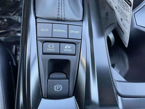 New 2026 Toyota Camry SE FWD image 41