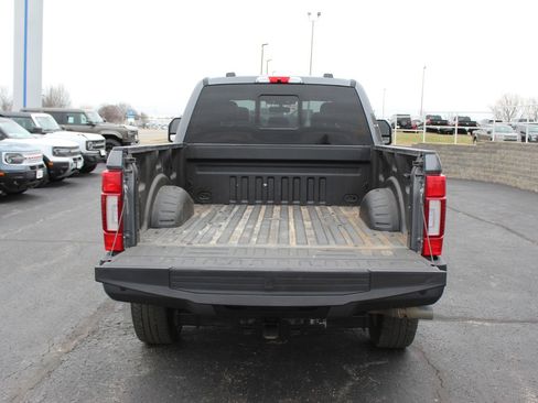 Used 2022 Ford F250 Platinum w/ FX4 Off-Road Package image 20