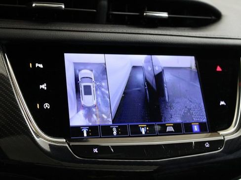 Certified 2024 Cadillac XT6 Sport w/ Technology Package image 23