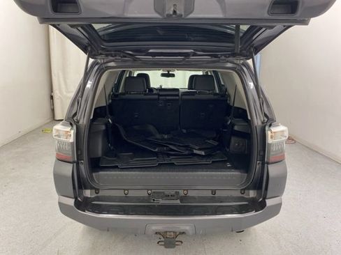 Used 2016 Toyota 4Runner SR5 Premium AWD/4WD image 41