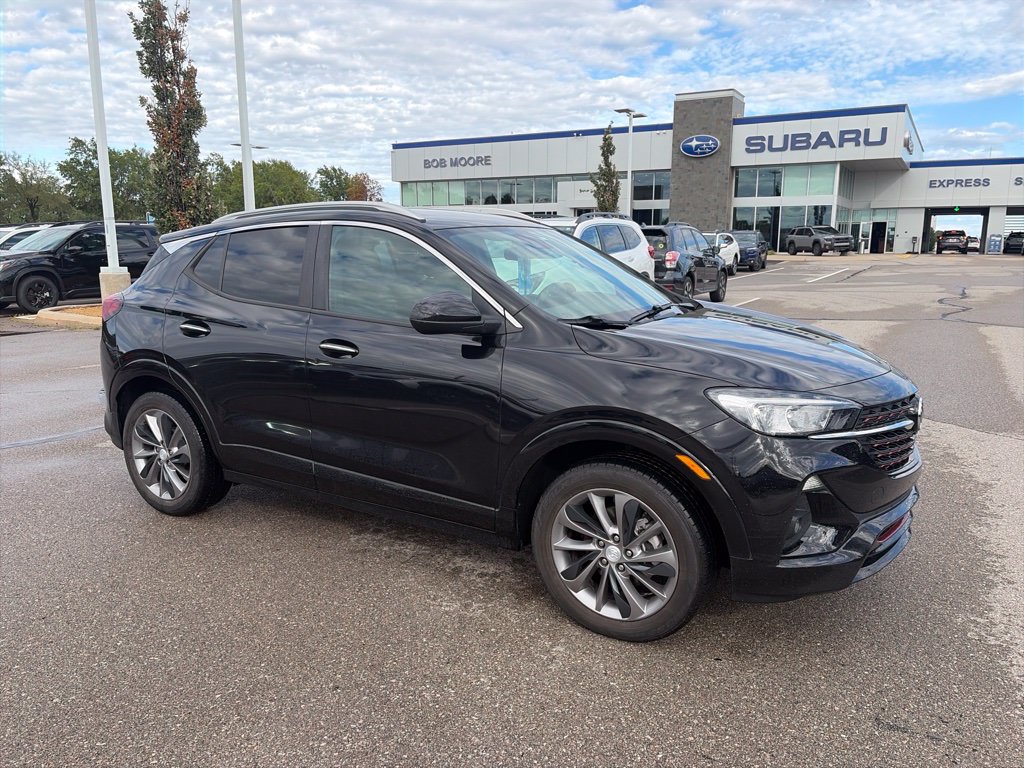Used 2020 Buick Encore GX Select w/ Sport Touring Package AWD/4WD image 1
