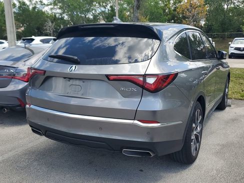Used 2023 Acura MDX FWD w/ Technology Package image 9