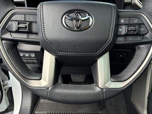 Used 2025 Toyota Tundra Limited w/ Nightshade Package AWD/4WD image 33