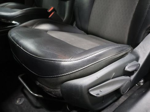 Used 2019 Jeep Compass Altitude image 13