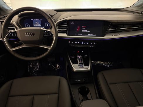 Used 2025 Audi Q4 e-tron Premium Plus w/ Premium Plus AWD/4WD image 27