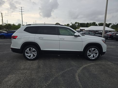 Used 2021 Volkswagen Atlas SE FWD image 3