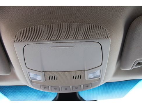 Used 2023 Ford Edge Titanium image 32