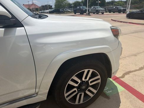 Used 2017 Toyota 4Runner Limited AWD/4WD image 7