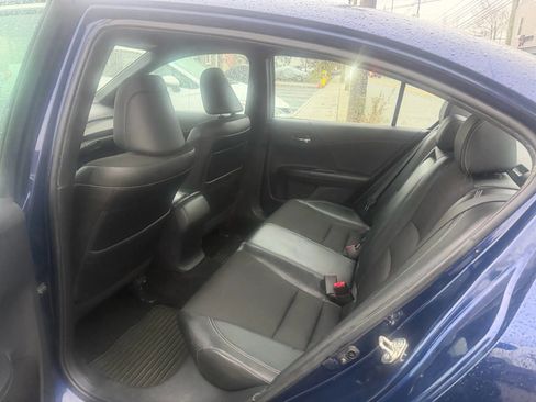 Used 2016 Honda Accord Sport image 27