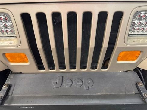 Used 1994 Jeep Wrangler Sahara AWD/4WD image 6