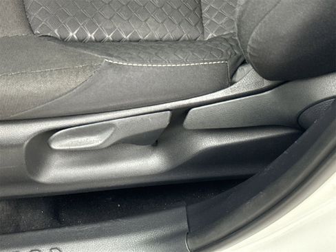 Used 2021 Toyota C-HR LE image 16