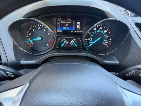 Used 2016 Ford Escape SE image 13