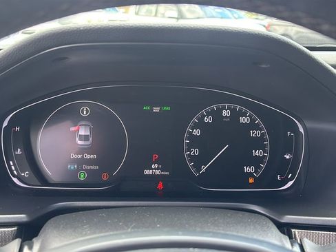 Certified 2018 Honda Accord Sport image 16