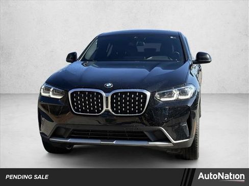 Used 2022 BMW X4 xDrive30i image 1