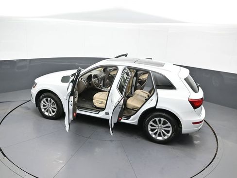 Used 2016 Audi Q5 2.0T Premium Plus w/ Technology Package image 44